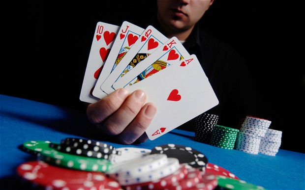 Manfaat Bermain Poker Online Wang Asli